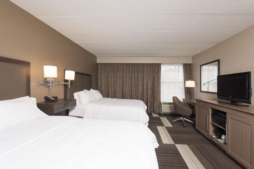 Hampton Inn Charlotte University Place Стая снимка