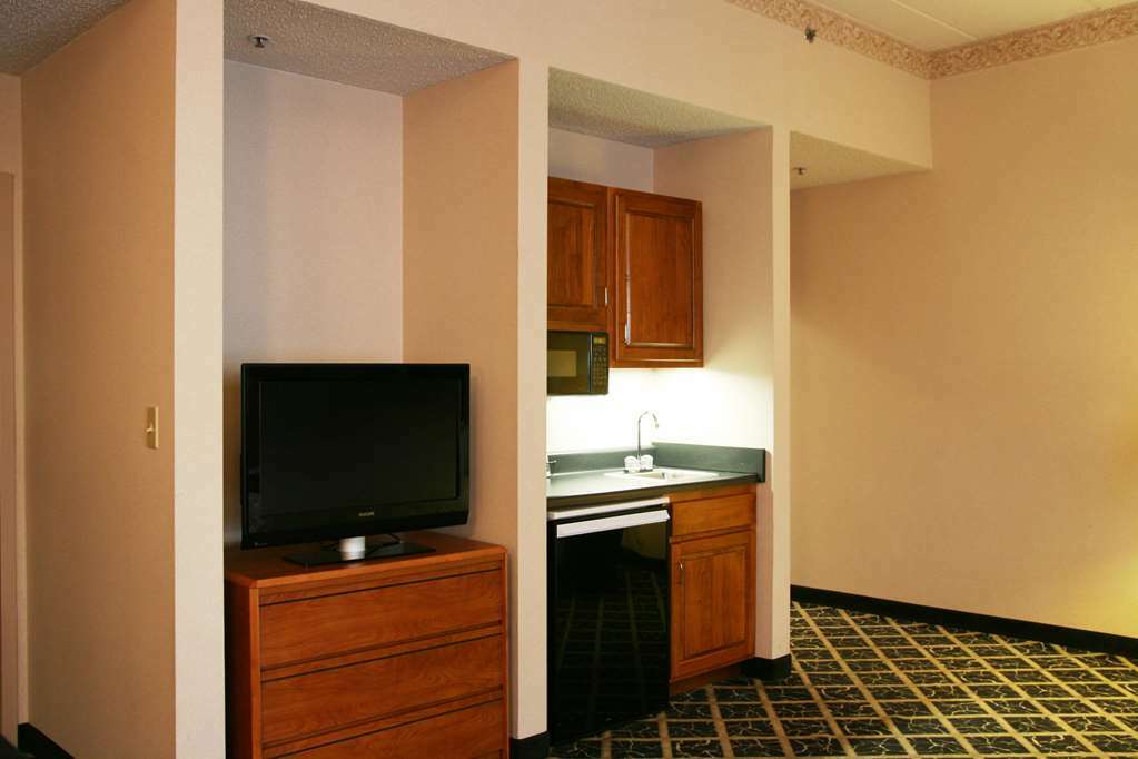 Hampton Inn Charlotte University Place Стая снимка